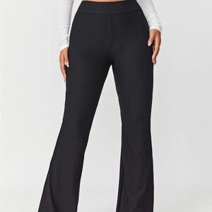 SHEIN Black Ribbed Flare Pants